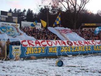 Przyjaźń tylko na trybunach: Arka - Cracovia 2:0