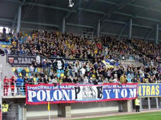 Emocje za 1 punkt: Arka - Polonia 2:2